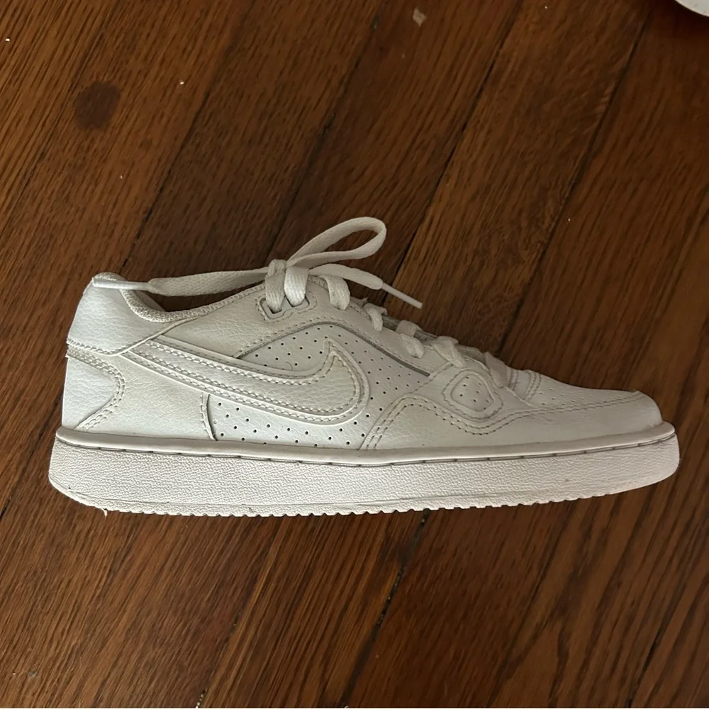 Nike boys son of force white low shoes - Picture 4 of 9